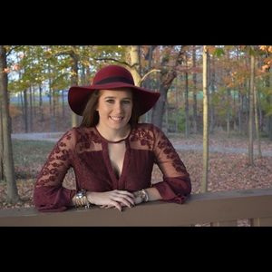 Meet your Posher, Mikayla